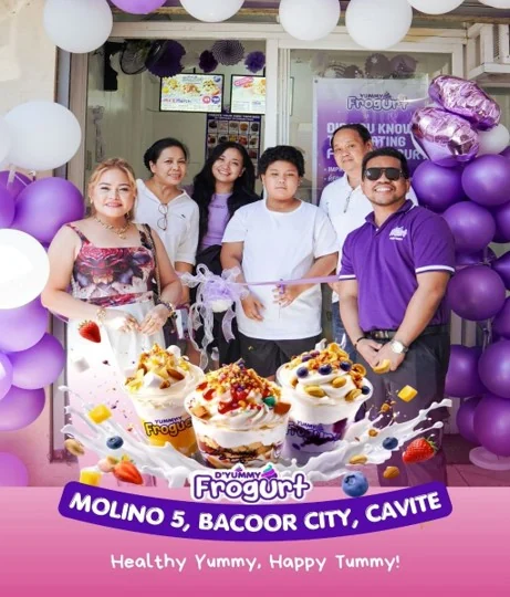 D'Yummy Frogurt franchise partners at the Molino 5 Bacoor opening